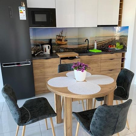 Miedzyzdroje,Balticus Promenada Gwiazd 14, Apartament Z Widokiem Na Morze Iwona ภายนอก รูปภาพ