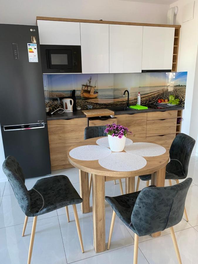 Miedzyzdroje,Balticus Promenada Gwiazd 14, Apartament Z Widokiem Na Morze Iwona ภายนอก รูปภาพ